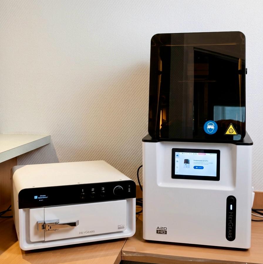 Imprimante 3D dentaire UltraCraft A2D HD Hegyears chez le laboratoire LEH